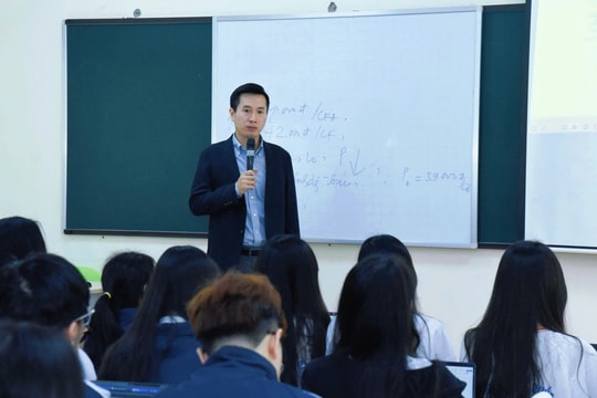 Đề xuất hệ thống chức danh nghề nghiệp riêng cho giảng viên đào tạo, bồi dưỡng