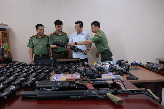Công an Hà Tĩnh được Bộ Công an khen thưởng vụ phá đường dây chế tạo, mua bán trái phép vũ khí quân dụng