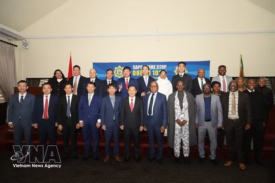 Public security ministry strengthens law enforcement cooperation with South Africa