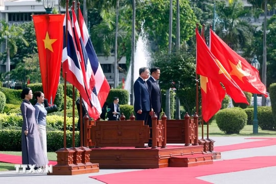 Lễ đón trọng thể Tổng Bí thư, Chủ tịch nước Tô Lâm thăm chính thức Thái Lan