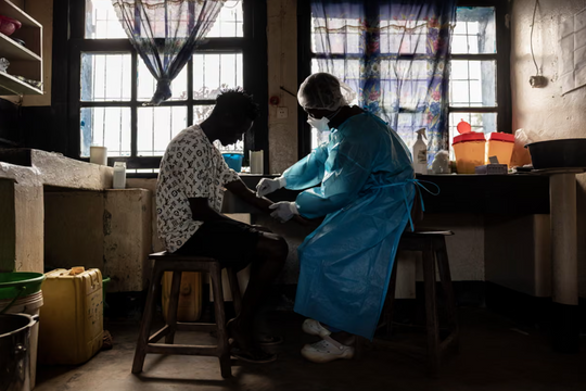 Điều gì đang xảy ra với Ebola và hantavirus?