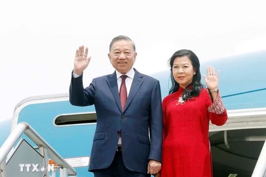 Tổng Bí thư, Chủ tịch nước Tô Lâm và Phu nhân đến thủ đô Manila thăm cấp Nhà nước Cộng hòa Philippines