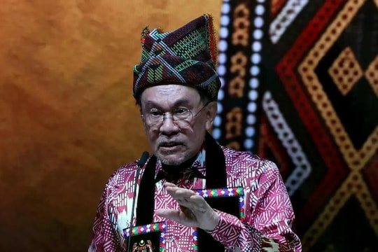 Malaysia tightens public spending to channel savings into public welfare programmes