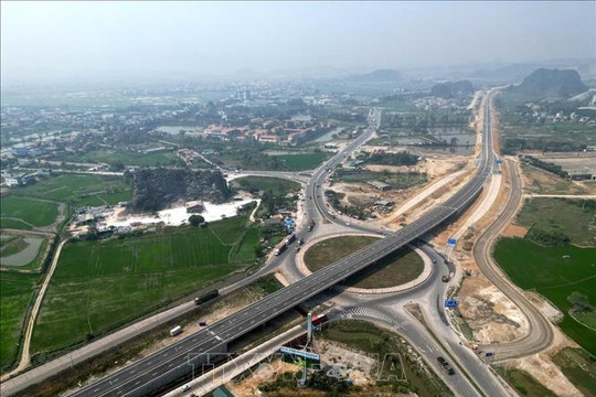 Giải ngân đầu tư công 5 tháng đạt 21,6%
