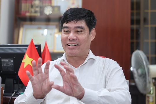 Bước chuyển đột phá chiến lược về phương thức lãnh đạo của Đảng trên mặt trận chính trị, tư tưởng