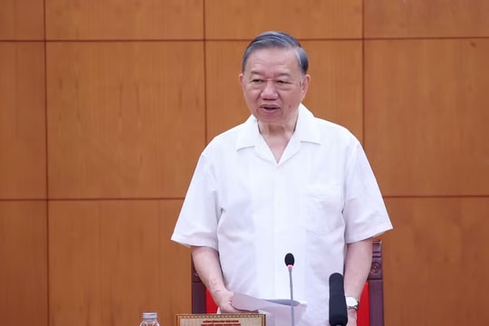 Tổng Bí thư, Chủ tịch nước Tô Lâm: Không để xã hội giàu lên về vật chất nhưng nghèo đi về văn hóa, đạo đức và các giá trị nhân văn​
