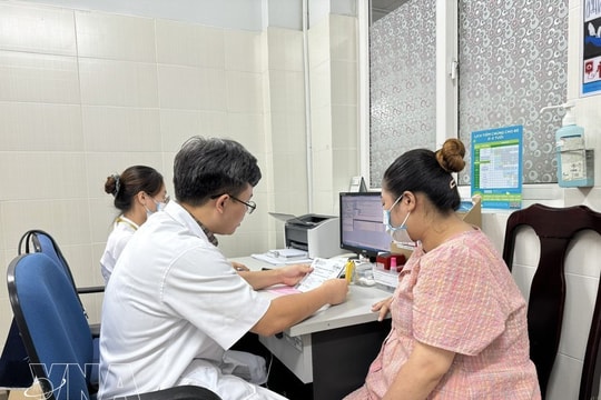 ILO report highlights gaps in maternity benefits across ASEAN