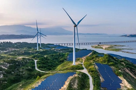 Trung Quốc: “4 cuộc cách mạng, 1 hợp tác” để bảo đảm “bát cơm năng lượng”