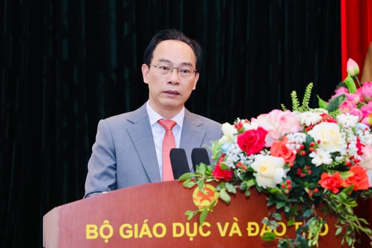 Bộ trưởng Hoàng Minh Sơn: "Hiệu trưởng phải là hạt nhân đoàn kết, dẫn dắt đổi mới"