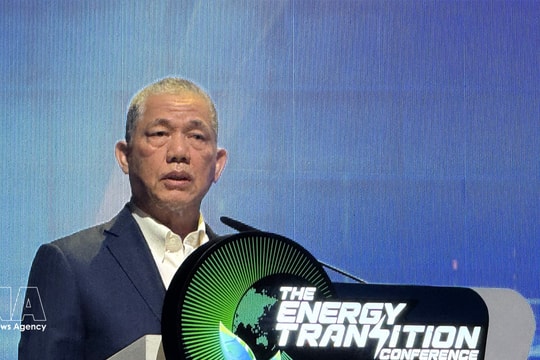 Malaysia accelerates energy transition