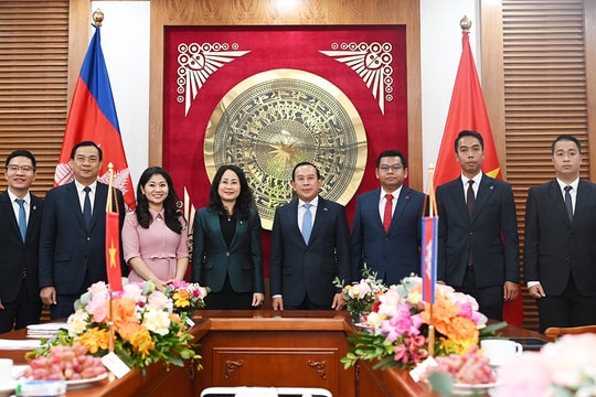 Việt Nam - Campuchia tăng cường kết nối du lịch
