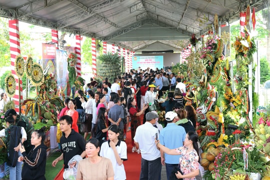 Lễ hội Trái cây Đồng Tháp thu hút hơn 500.000 lượt khách đến tham quan