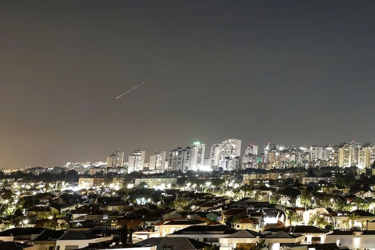 Tổng thống Trump: Các đợt tấn công mới giữa Israel và Iran không ảnh hưởng tới đàm phán hòa bình