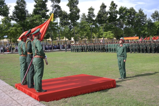 An Giang: Chiến sĩ mới trang nghiêm tuyên thệ trung thành tuyệt đối với Đảng, Tổ quốc và Nhân dân