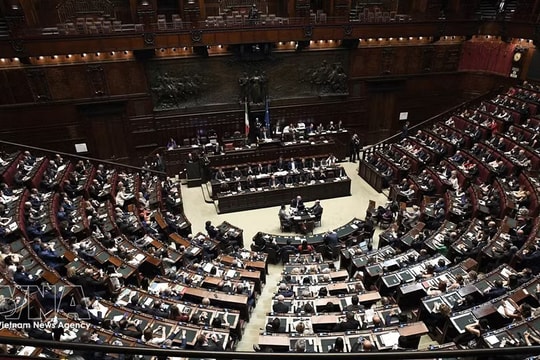 Chairman of Italian Senate committee highly values relationship with Vietnam