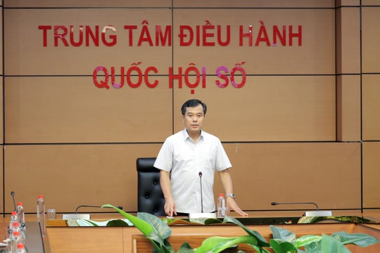 Phó Chủ nhiệm Văn phòng Quốc hội Nguyễn Mạnh Hùng chủ trì buổi tập huấn giới thiệu Kho dữ liệu dùng chung Q-Data