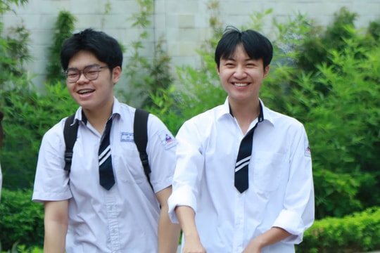Đề Văn tốt nghiệp THPT 2026 đặt vấn đề “sự cộng hưởng trí tuệ” trong thời đại AI