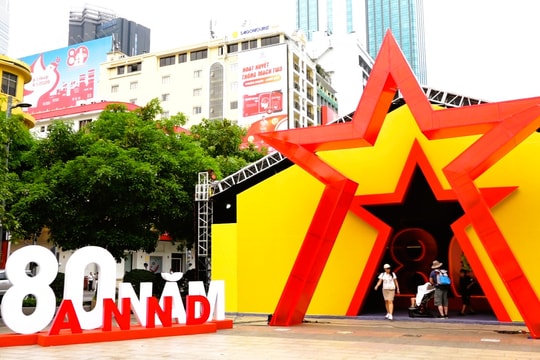 Triển lãm “Lá chắn thầm lặng”: Nơi lịch sử hòa quyện cùng công nghệ