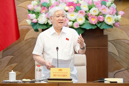 Phó Chủ tịch Thường trực Quốc hội Đỗ Văn Chiến chủ trì Phiên họp Thường trực Ban Chỉ đạo về phát triển khoa học, công nghệ, đổi mới sáng tạo và chuyển đổi số