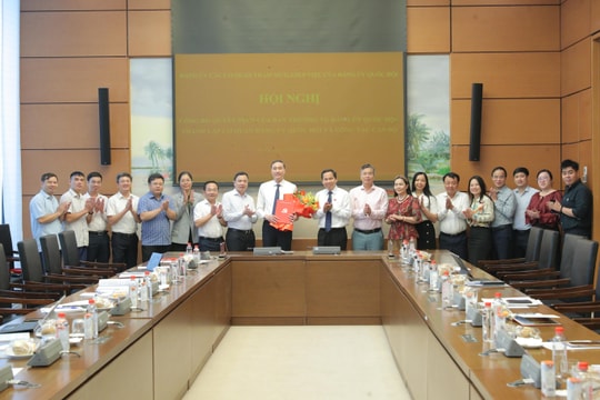 Hội nghị lần thứ 12, Ban Chấp hành Đảng bộ Các cơ quan tham mưu, giúp việc của Đảng ủy Quốc hội