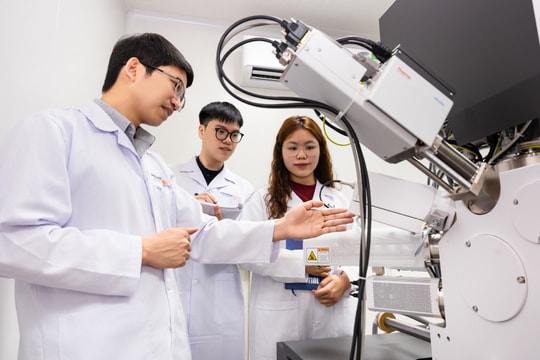 Đại học Phenikaa tài trợ học bổng 100% cho sinh viên tài năng ngành Khoa học máy tính và Khoa học & Công nghệ Bán dẫn