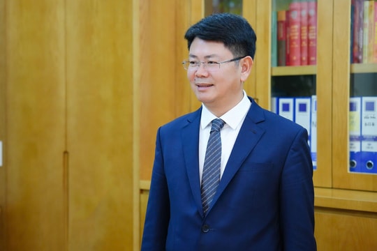 Chuyển từ “trao đổi kinh nghiệm” sang “cùng hành động” trong hợp tác tư pháp Việt Nam - Lào