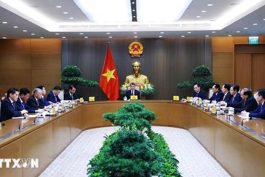 Việt Nam - Trung Quốc đẩy mạnh kết nối hạ tầng