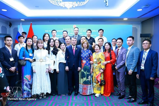 PM hails Vietnamese community’s contributions to Vietnam – Russia ties