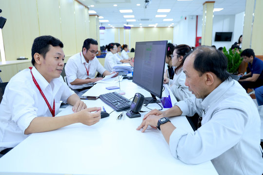 TP. Hồ Chí Minh: Tổ chức làm việc sáng thứ Bảy để giải quyết thủ tục hành chính