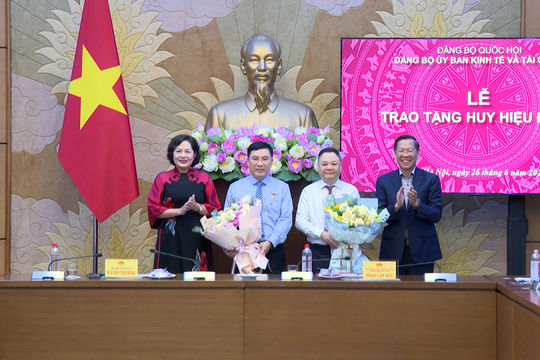 Ủy ban Kinh tế và Tài chính phấn đấu thành “Ủy ban số” trong Quốc hội số