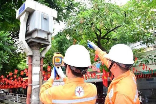 Nắng nóng gay gắt, tiêu thụ điện toàn quốc lập kỷ lục mới