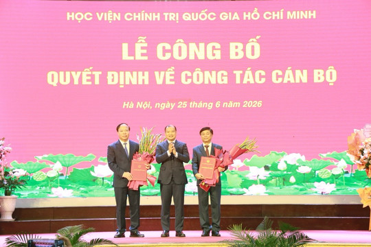 Công bố quyết định bổ nhiệm lại Giám đốc và Phó Giám đốc thường trực Học viện Báo chí và Tuyên truyền