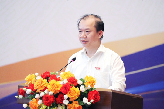 Phóng viên nghị trường: Từ người đưa tin đến chuyên gia phân tích chính sách