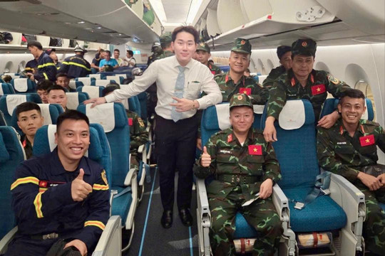Vietnam Airlines đưa 124 cán bộ, chiến sỹ cùng 25 tấn trang thiết bị, hàng hóa hỗ trợ tới Venezuela