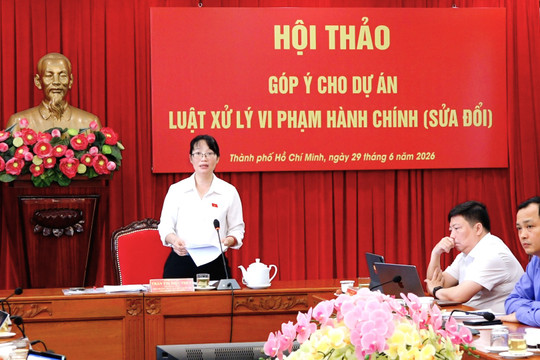 Đoàn ĐBQH TP. Hồ Chí Minh góp ý Luật Xử lý vi phạm hành chính: Tranh luận quy định xử phạt không biên bản
