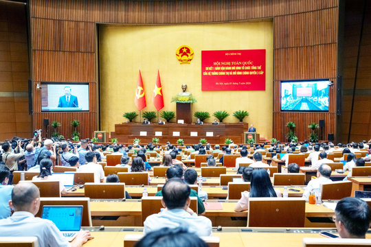 Tiên phong gương mẫu, quyết tâm hành động vì Nhân dân phục vụ