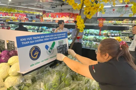 “Green tick” products ready for Tet holiday