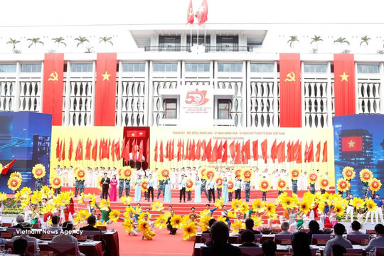 Top leader attends ceremony marking 50 years of Saigon-Gia Dinh bearing late President’s name