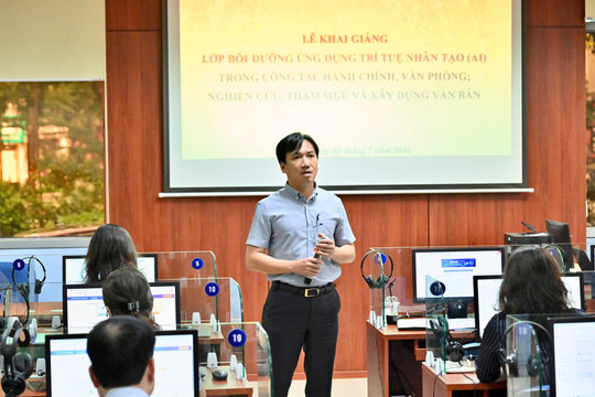 Văn phòng Quốc hội bồi dưỡng ứng dụng trí tuệ nhân tạo (AI) trong công tác hành chính, văn phòng, nghiên cứu, tham mưu và xây dựng văn bản