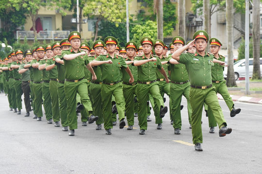 Gần 3.000 chiến sĩ Công an TP. Hà Nội hoàn thành xuất sắc tập huấn Điều lệnh, Võ thuật Công an nhân dân năm 2026
