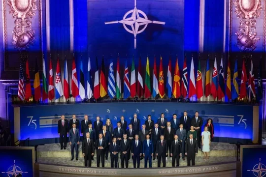 Canada sẽ thúc đẩy Ngân hàng Quốc phòng toàn cầu tại Hội nghị NATO