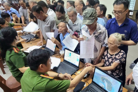 Mỗi mẫu ADN được thu về là một niềm hy vọng được thắp lên