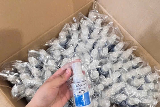 Hà Nội: Phát hiện hơn 5.000 sản phẩm mực in giả mạo nhãn hiệu Epson và Canon