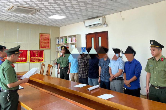 Khởi tố thêm 6 bị can về tội "Làm giả tài liệu của cơ quan, tổ chức, sử dụng tài liệu giả của cơ quan, tổ chức"