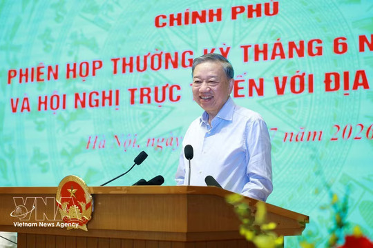 Top leader orders removing implementation bottlenecks to spur growth