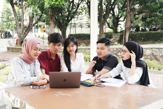 Indonesia tăng quyền tự chủ cho sinh viên trong thiết kế lộ trình học tập