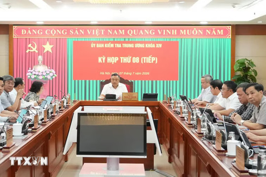 Khai trừ Đảng nguyên Phó Tổng Giám đốc Tổng Công ty Cảng hàng không Đỗ Tất Bình