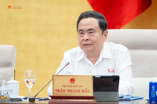 QQ88k Game Bài QQ8886 Khuyến Mãi Trần Thanh Mẫn ký ban hành 2 Nghị quyết về nhân sự