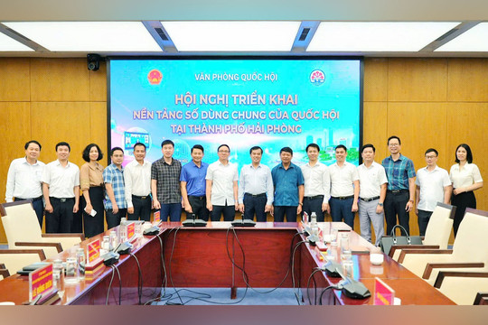 Bài cuối: Số hóa, cập nhật tiến độ thực hiện theo từng lĩnh vực, đơn vị