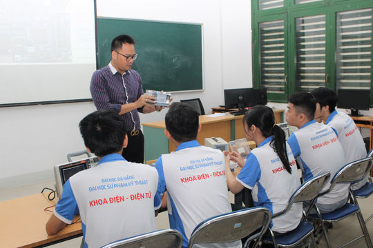 Bài 3: Doanh nghiệp công nghệ không sợ cạnh tranh, chỉ “sợ chờ”